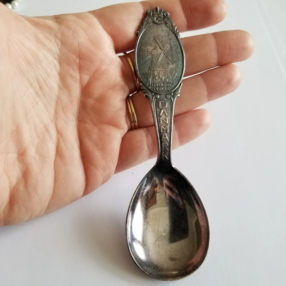 Vintage Denmark spoon silver plate Danmark Dybbol Molle Dana Souvenir